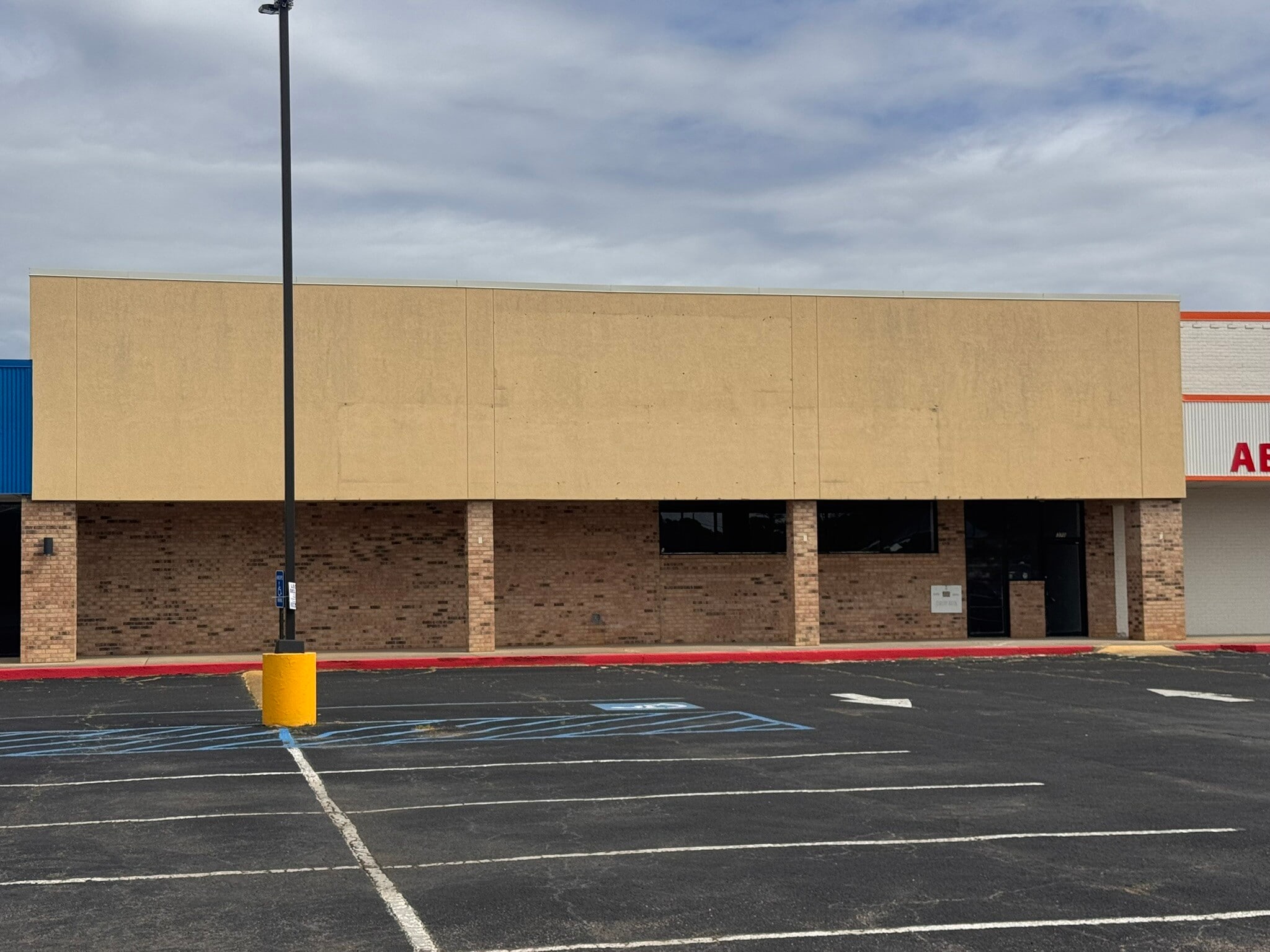 330-380 Pass Rd, Gulfport, MS for sale Building Photo- Image 1 of 2