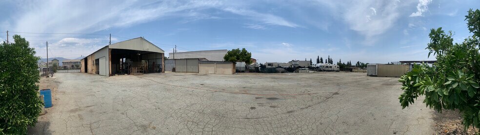 5009 Arrow Hwy, Montclair, CA à louer - Photo du bâtiment - Image 2 de 5