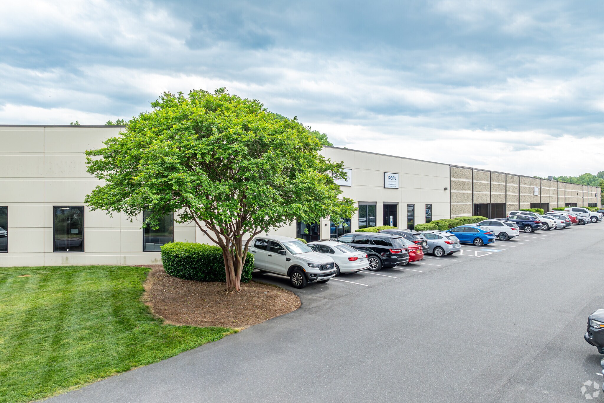 801 Pressley Rd, Charlotte, NC à vendre Photo principale- Image 1 de 1