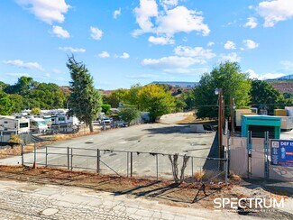 Plus de détails pour 23642 Pine St, Santa Clarita, CA - Terrain à vendre