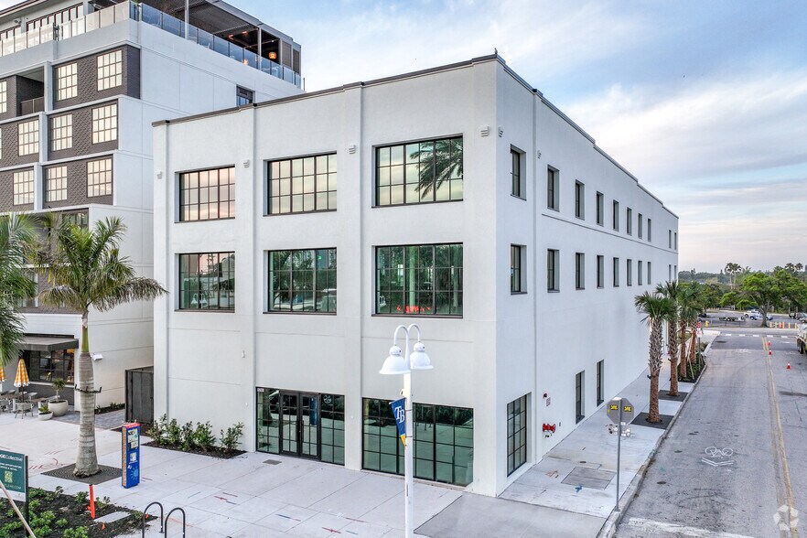 1246 Central Ave, Saint Petersburg, FL à vendre - Photo du bâtiment - Image 2 de 10