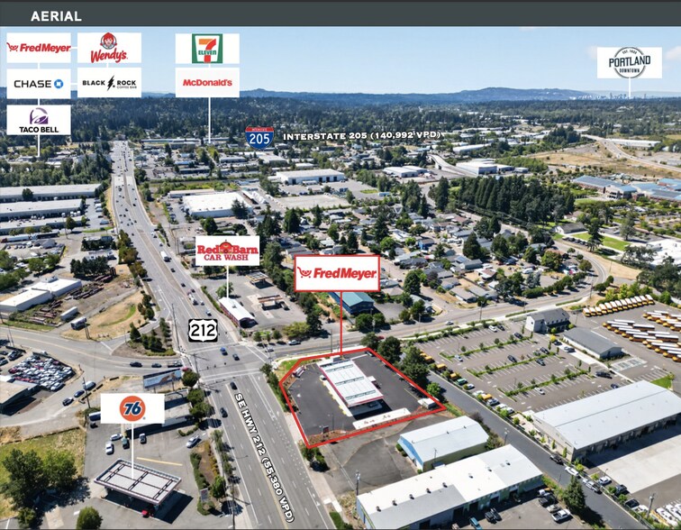 10287 SE Highway 212, Clackamas, OR à vendre - Photo du bâtiment - Image 2 de 6