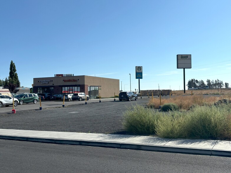 103 W Galbreath Way, Ritzville, WA for sale - Building Photo - Image 1 of 2