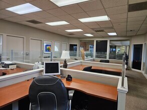 1200 E Orangeburg Ave, Modesto, CA for lease Interior Photo- Image 2 of 6
