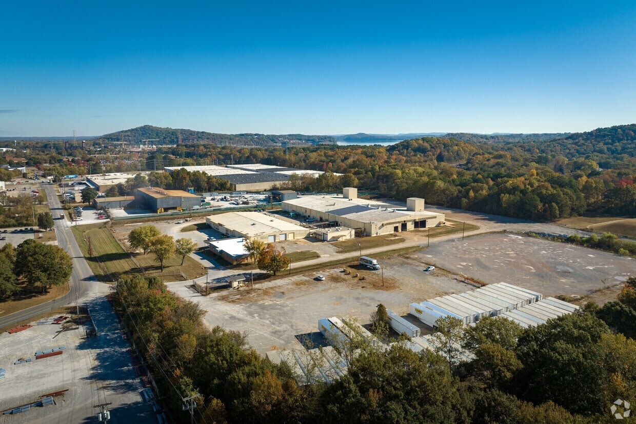 4170-4180 South Creek Rd, Chattanooga, TN for lease Aerial- Image 1 of 5