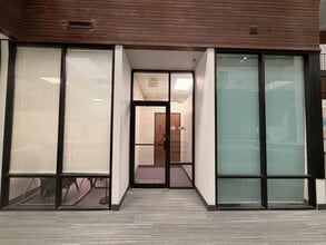 1001 Cross Timbers Rd, Flower Mound, TX for lease Interior Photo- Image 1 of 12
