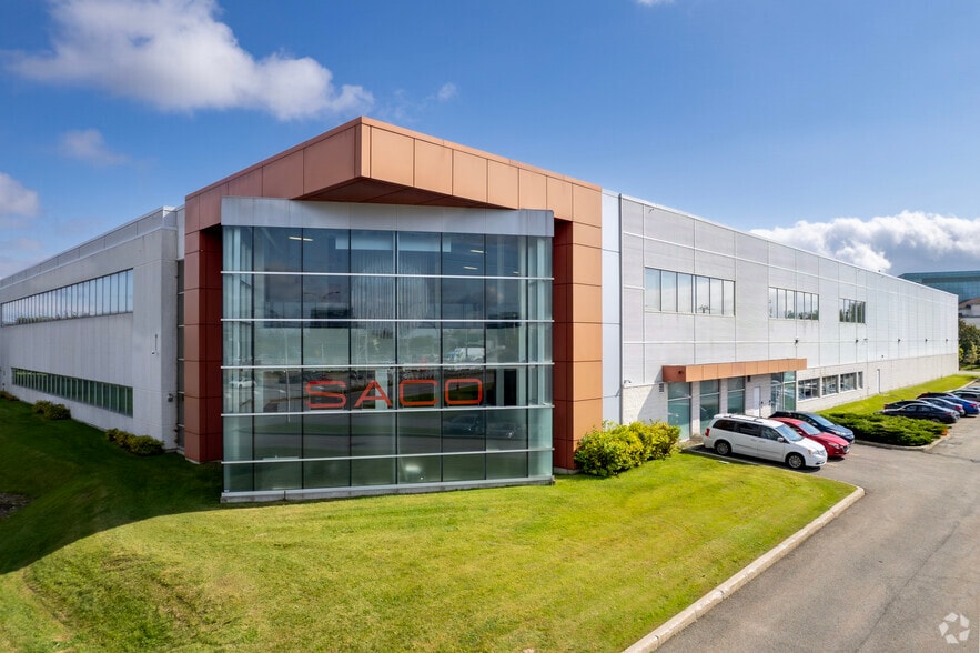 6000 Rte Transcanadienne, Saint-Laurent, QC à louer - Photo principale - Image 3 de 6