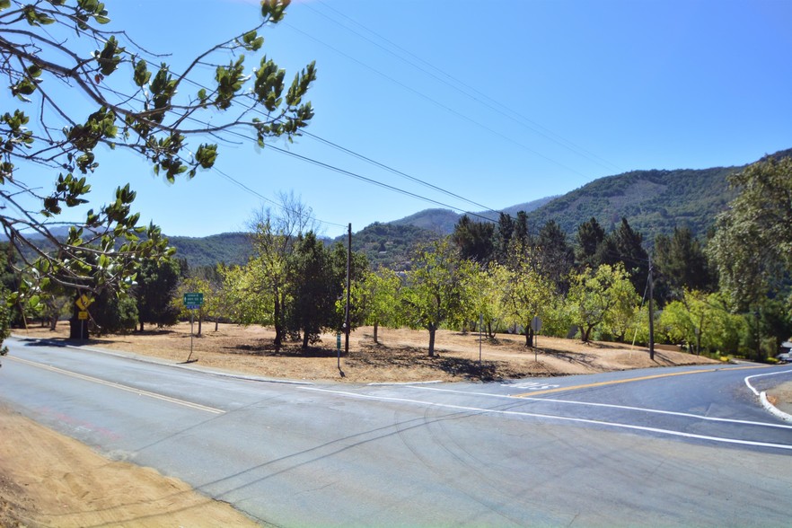 E Carmel Valley Rd & Esquiline Rd, Carmel Valley Village, CA à vendre - Photo principale - Image 1 de 1