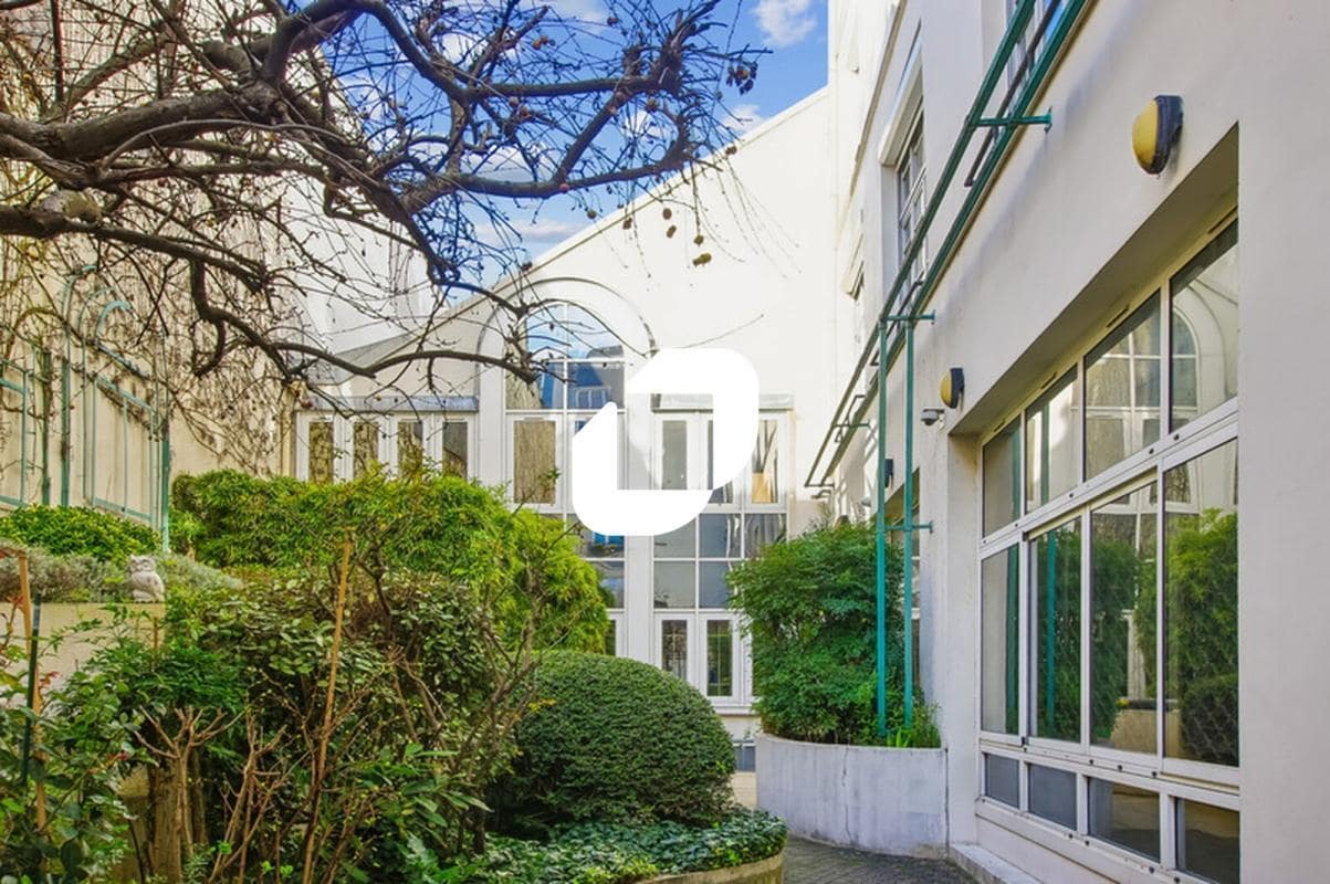 89 Rue Du Faubourg Saint-Denis, Paris for lease Building Photo- Image 1 of 19