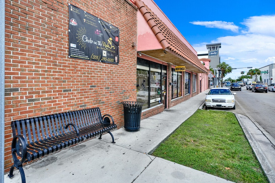 21 S Krome Ave, Homestead, FL à vendre - Photo du bâtiment - Image 2 de 8