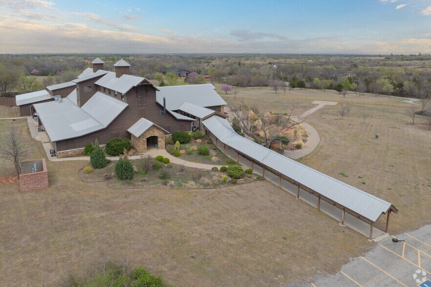 468 SW 24th Ave, Goldsby, OK à vendre - Aérien - Image 3 de 29