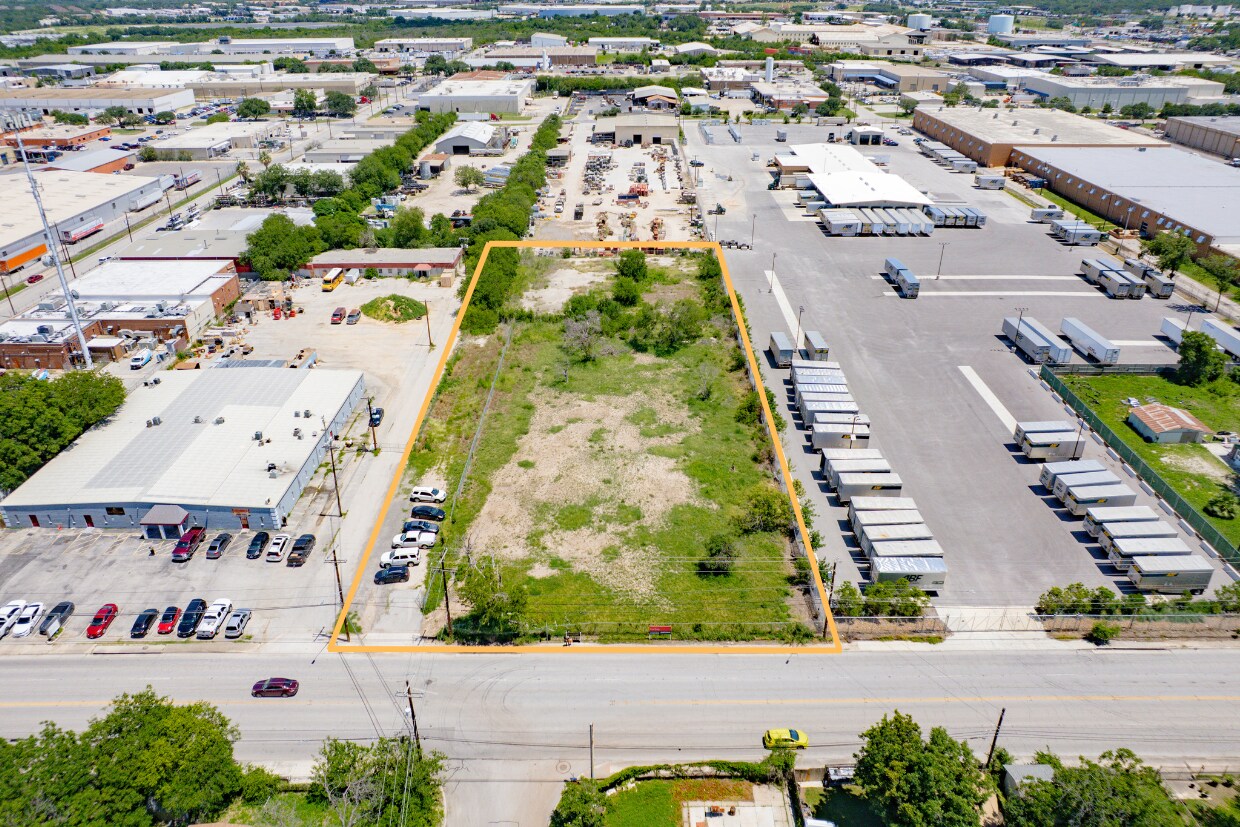 1203 Gembler Rd, San Antonio, TX à vendre Photo du bâtiment- Image 1 de 1