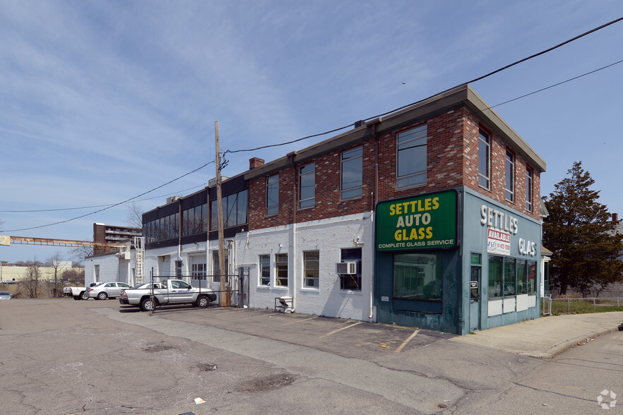 190-196 Washington St, Quincy, MA à louer - Photo du bâtiment - Image 1 de 3