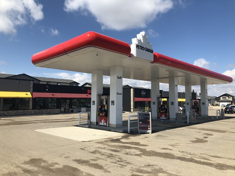 5001 Aspen Lakes Blvd, Blackfalds, AB for lease - Primary Photo - Image 1 of 19