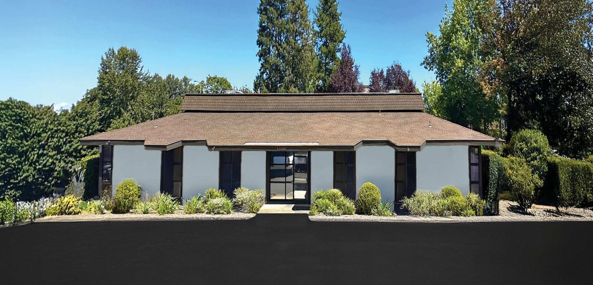 13030 Military Rd S, Tukwila, WA à louer Photo du bâtiment- Image 1 de 2