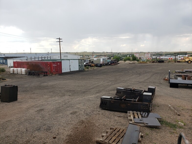 2070 E Yellowstone Hwy, Casper, WY for sale - Building Photo - Image 2 of 2