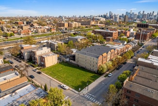 More details for 2452 W Harrison St, Chicago, IL - Land for Sale