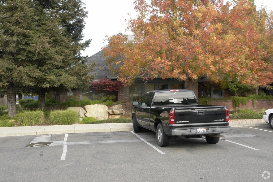 550 E Bellevue Rd, Atwater, CA for lease - Building Photo - Image 3 of 5