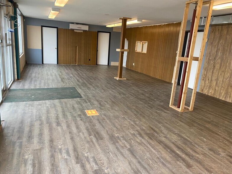 1115 Niagara St N, Welland, ON à vendre - Photo intérieure - Image 3 de 9