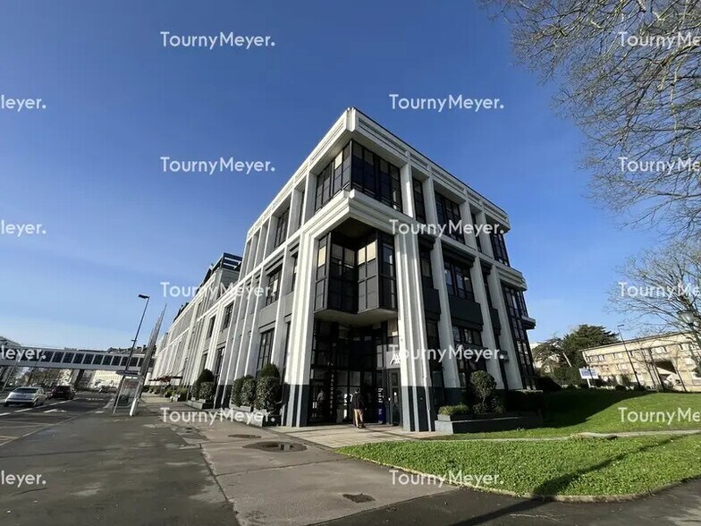 Bureau dans Nantes à vendre - Photo du bâtiment - Image 1 de 6