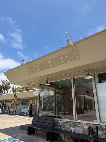 1251-1257 Rosecrans St, San Diego, CA for lease - Building Photo - Image 2 of 4