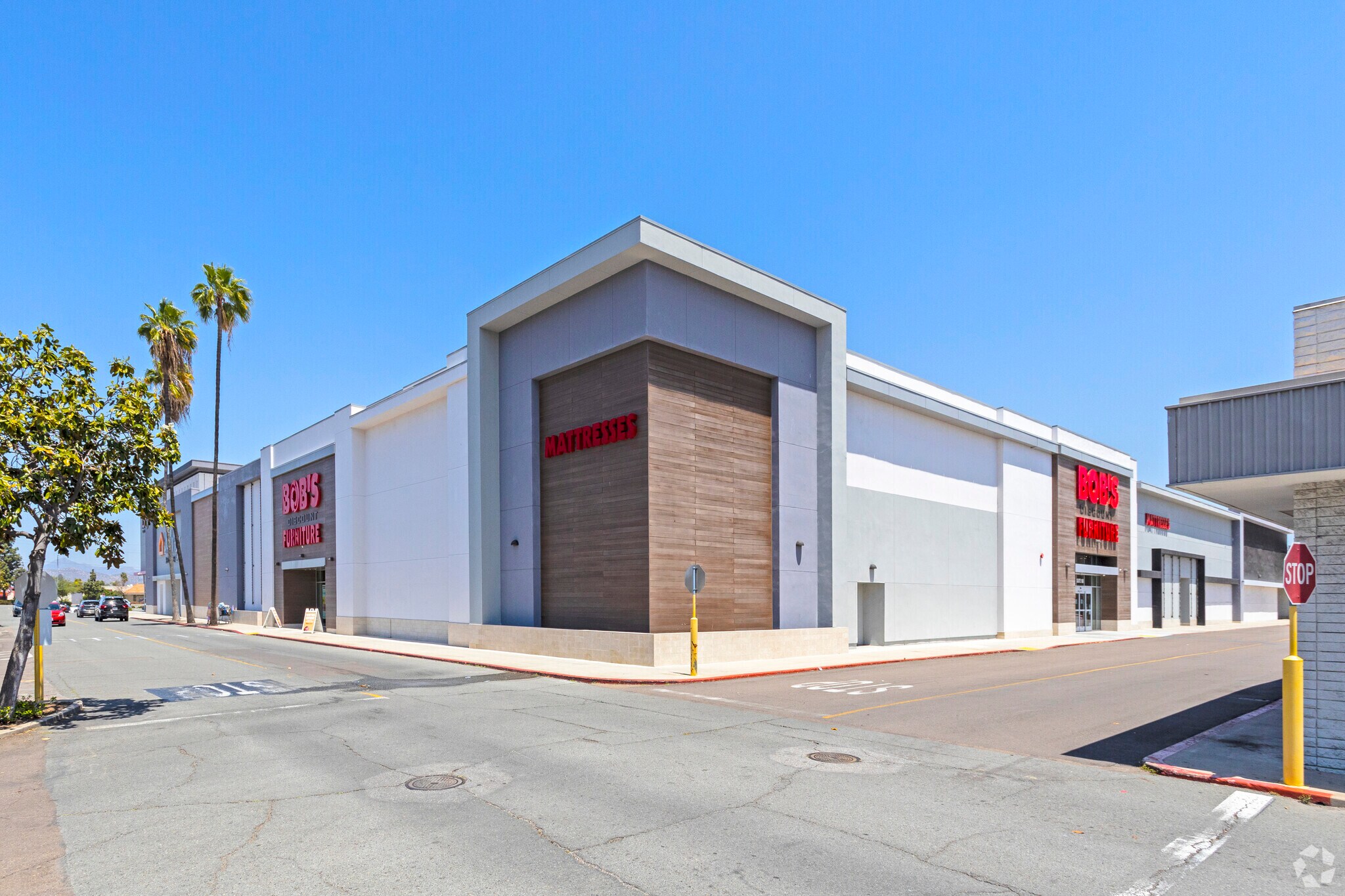 415-761 Parkway Plaza, El Cajon, CA for lease Building Photo- Image 1 of 18