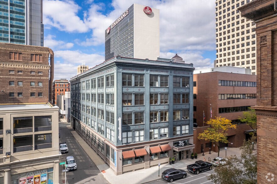 35 N 4th St, Columbus, OH à vendre - Photo du bâtiment - Image 1 de 23