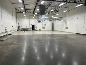 13339 NE Airport Way, Portland, OR for lease Interior Photo- Image 1 of 2