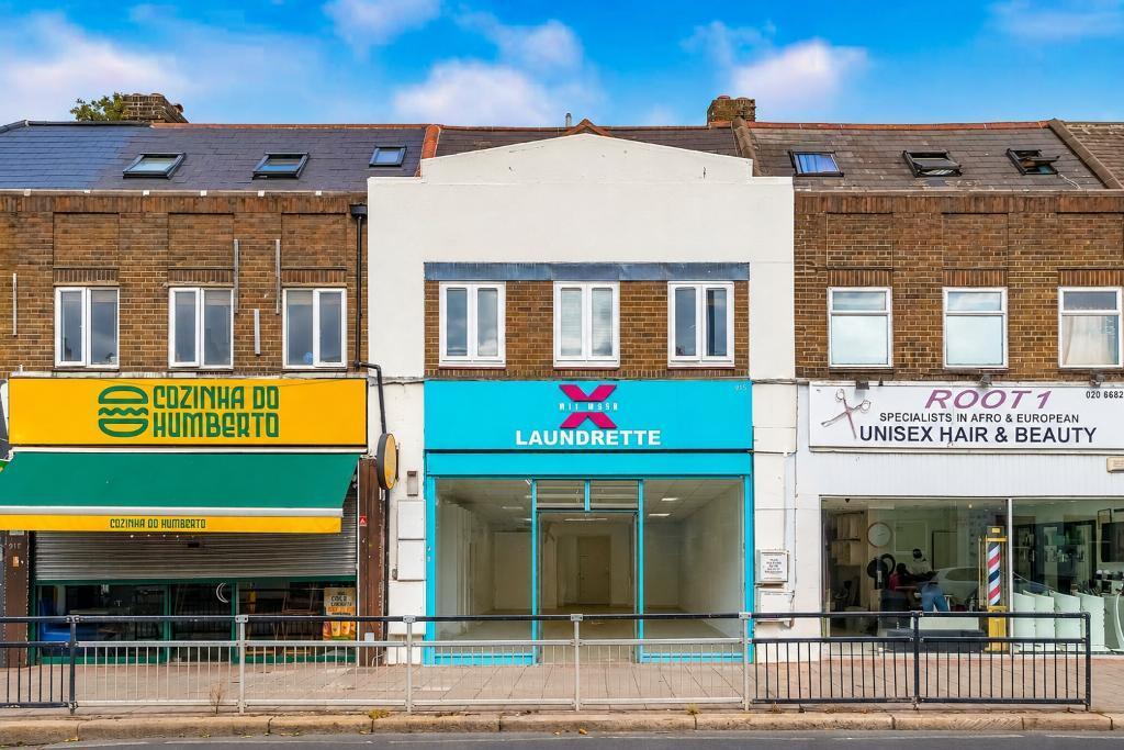 915 Garratt Ln, London for lease Primary Photo- Image 1 of 6
