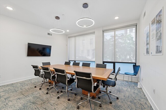 Plus de détails pour 1225 N 7th St, Philadelphia, PA - Bureau à louer