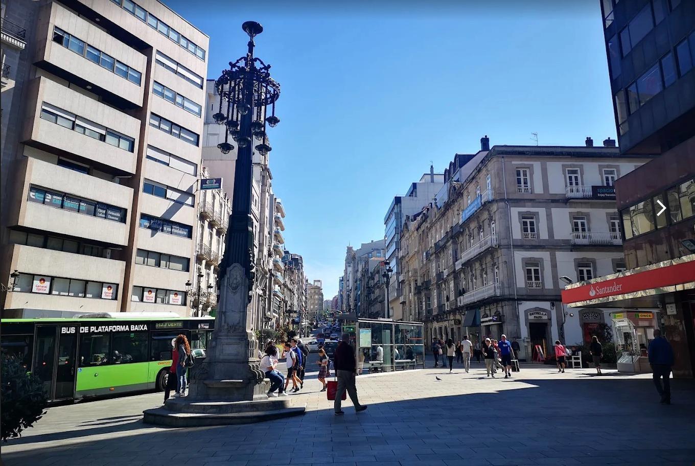 Commerce de détail dans Vigo, Pontevedra à louer Photo du bâtiment- Image 1 de 2