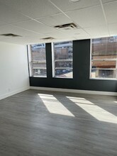 527 E Liberty St, Ann Arbor, MI for lease Interior Photo- Image 2 of 2