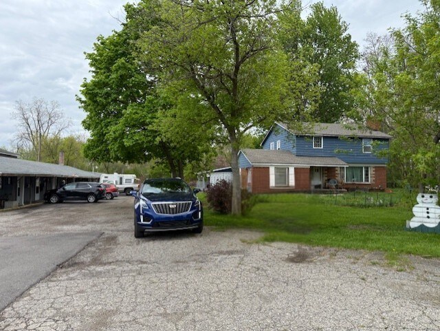 7134 N Dort Hwy, Mount Morris, MI à vendre - Photo du bâtiment - Image 2 de 5