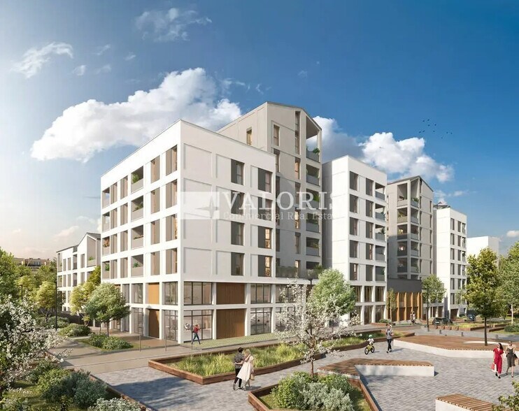 Flex in Lyon for sale - Building Photo - Image 1 of 12