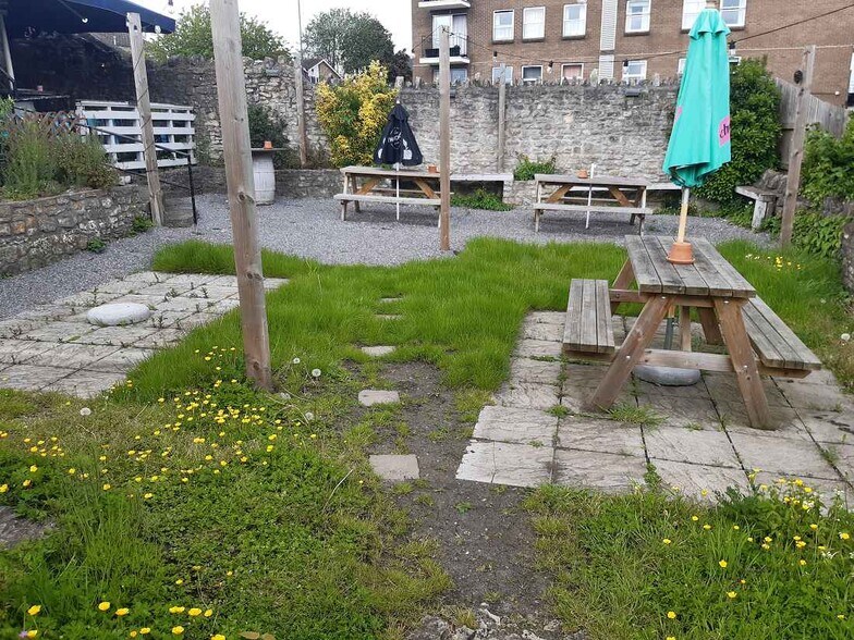 93 Temple St, Keynsham à louer - Photo du bâtiment - Image 2 de 3