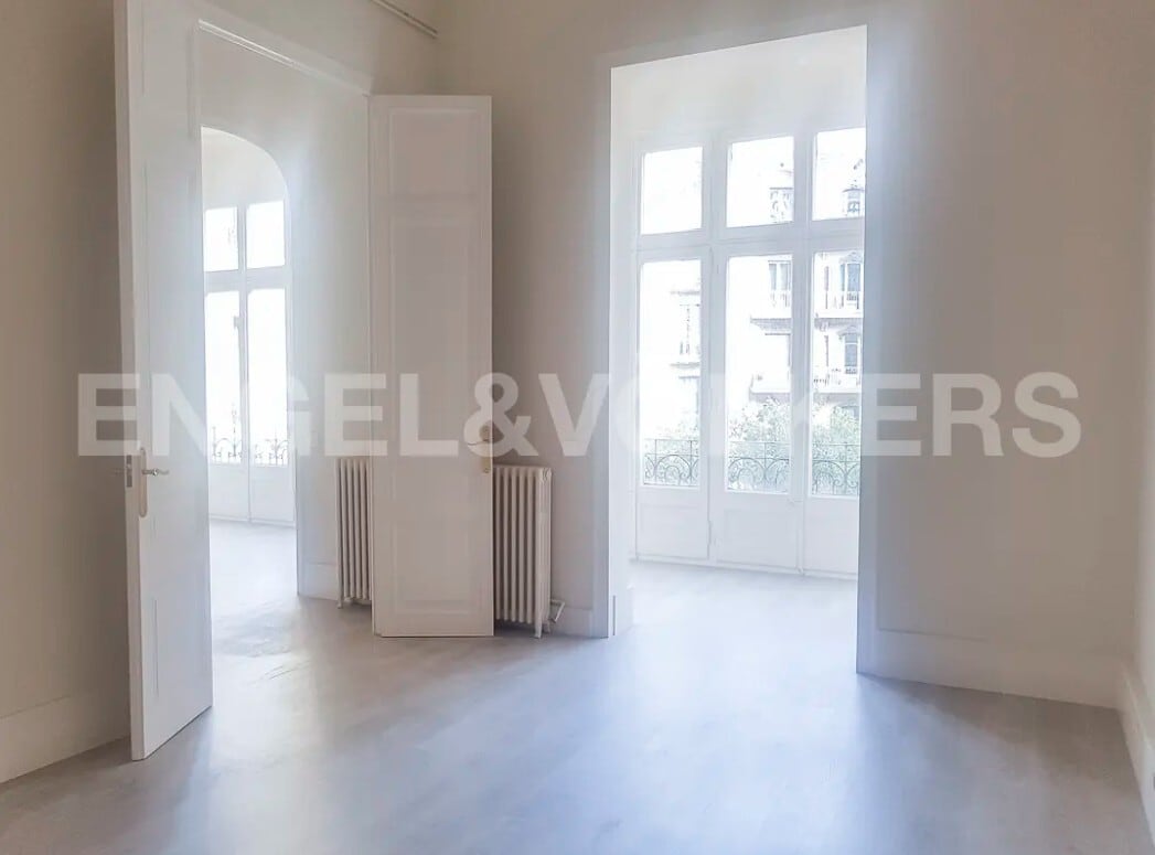 Office in Barcelona, Barcelona for lease Interior Photo- Image 1 of 7