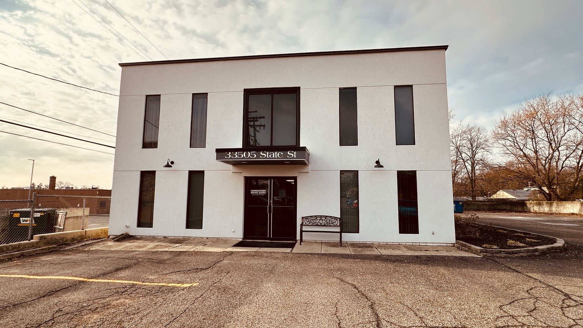 33505 State St, Farmington Hills, MI for sale Primary Photo- Image 1 of 6