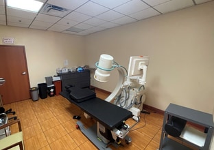 6427 Westwood Blvd, Orlando, FL for lease Interior Photo- Image 2 of 4