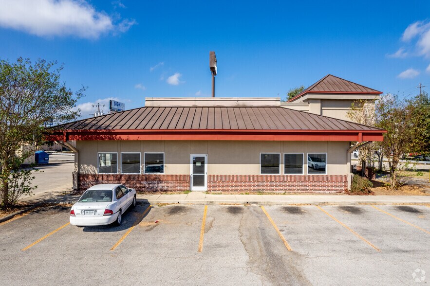 4818 Walzem Rd, San Antonio, TX for sale - Building Photo - Image 2 of 6
