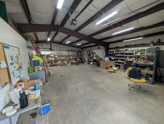 Plus de détails pour 2075 Glenn Rd, Lansing, MI - Industriel à vendre