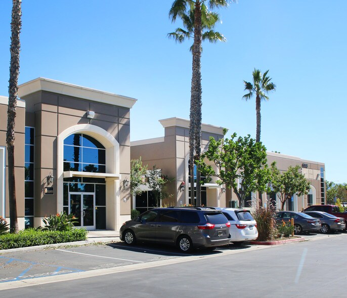 15338 Central Ave, Chino, CA à louer - Photo du bâtiment - Image 3 de 7