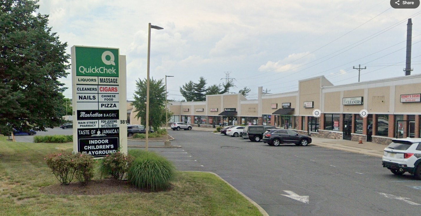 881 Main St, Sayreville, NJ for lease Interior Photo- Image 1 of 3