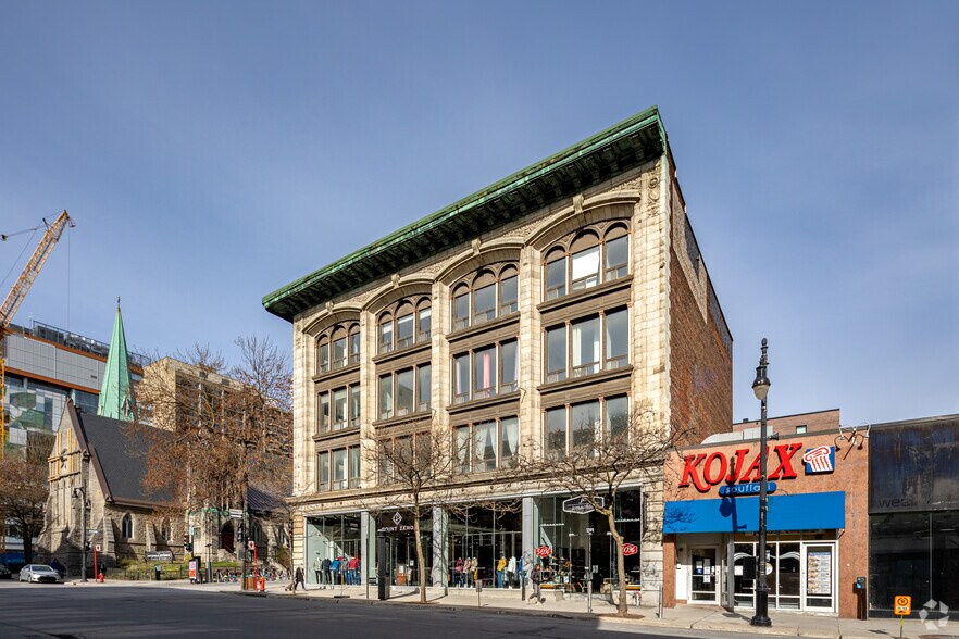 1391-1397 Rue Sainte-Catherine O, Montréal, QC à louer - Photo du bâtiment - Image 3 de 29
