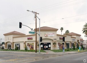 2308 University Ave, Riverside, CA for lease Interior Photo- Image 1 of 12