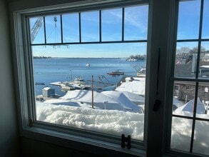 89 Front St, Marblehead, MA à louer Photo intérieure- Image 2 de 8