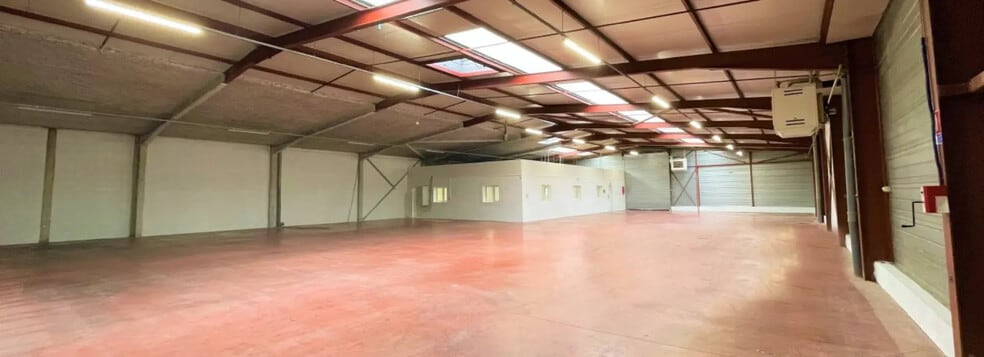 Bureau dans Corbas à louer - Photo intérieure - Image 3 de 4