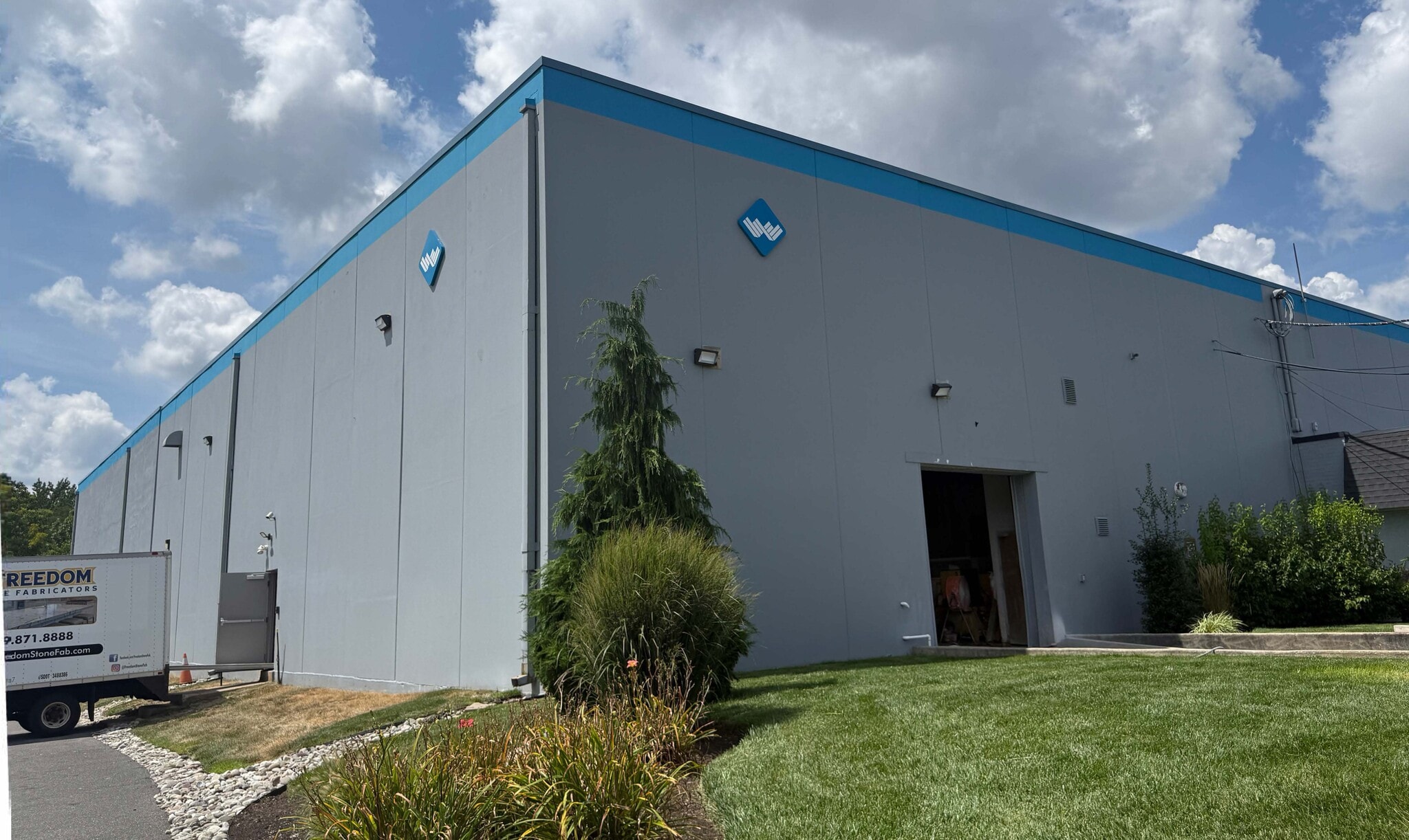 65 Old Kings Hwy, Maple Shade Township, NJ for lease Building Photo- Image 1 of 4