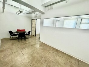 350 Seventh Ave, New York, NY for lease Interior Photo- Image 2 of 4