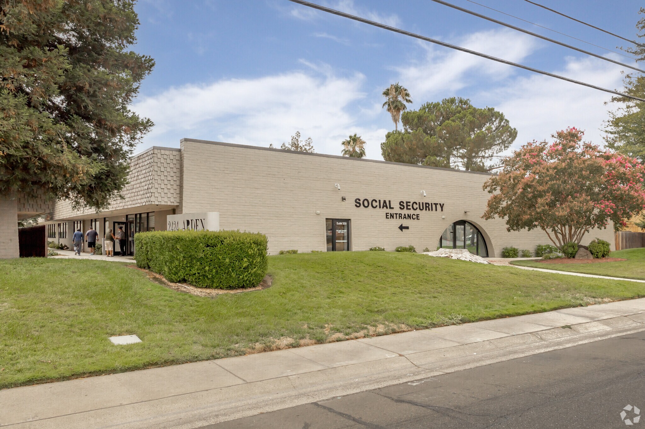 2424 Arden Way, Sacramento, CA for lease Building Photo- Image 1 of 5