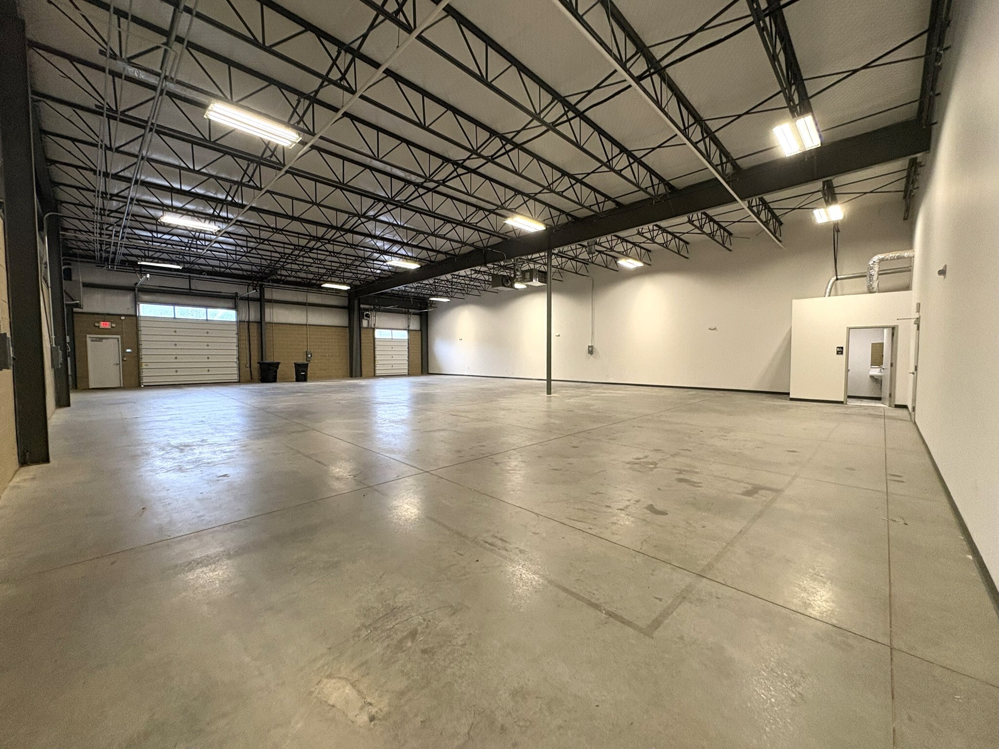4526 Westinghouse Blvd, Charlotte, NC for lease Interior Photo- Image 1 of 6